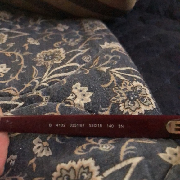 Burberry Sunglasses - Picture 5 of 5